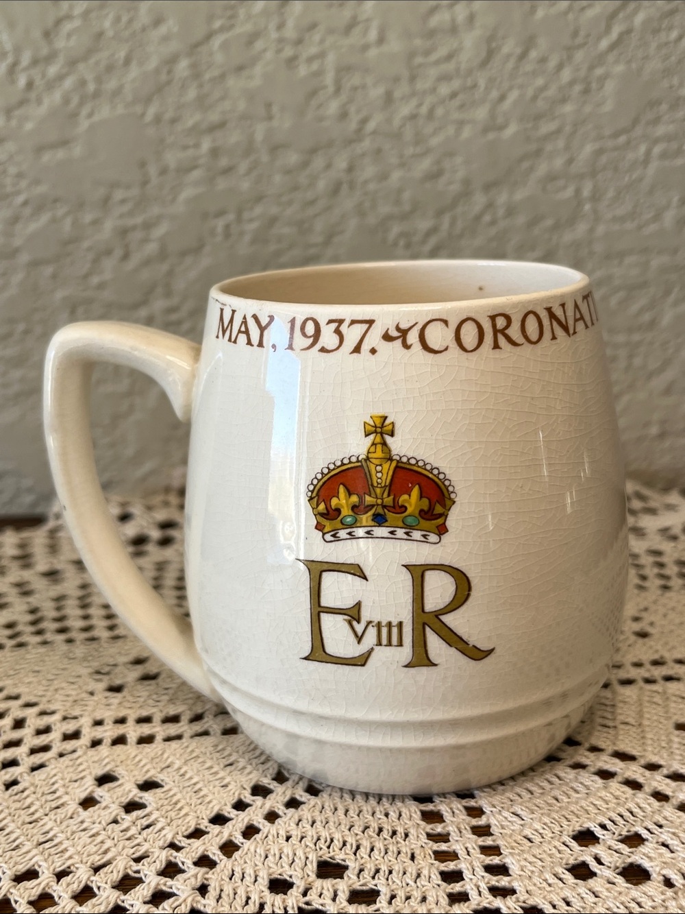 1937 King Edward VIII Coronation Mug Solian Ware Soho Pottery England Royal